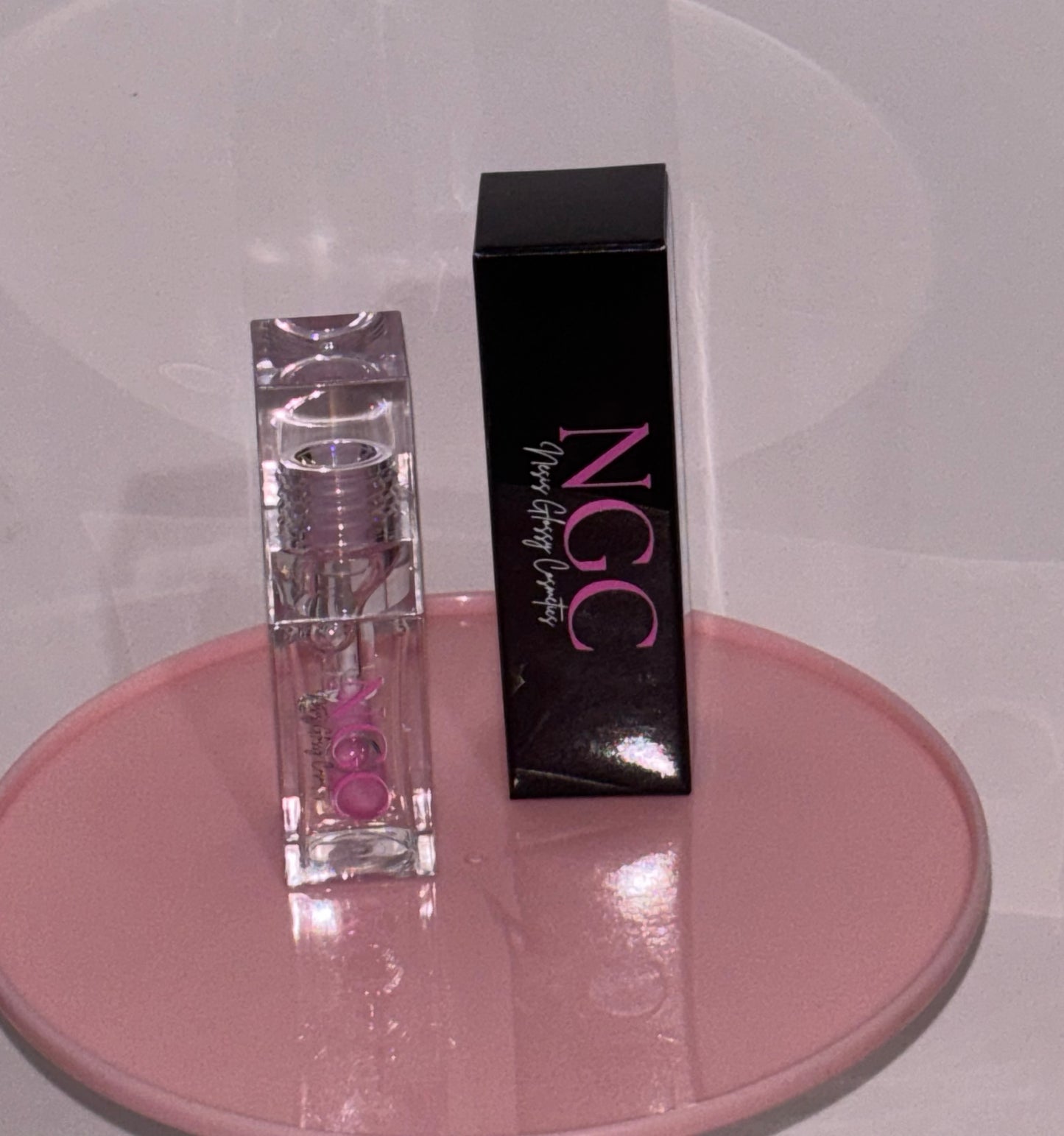 Lip oils