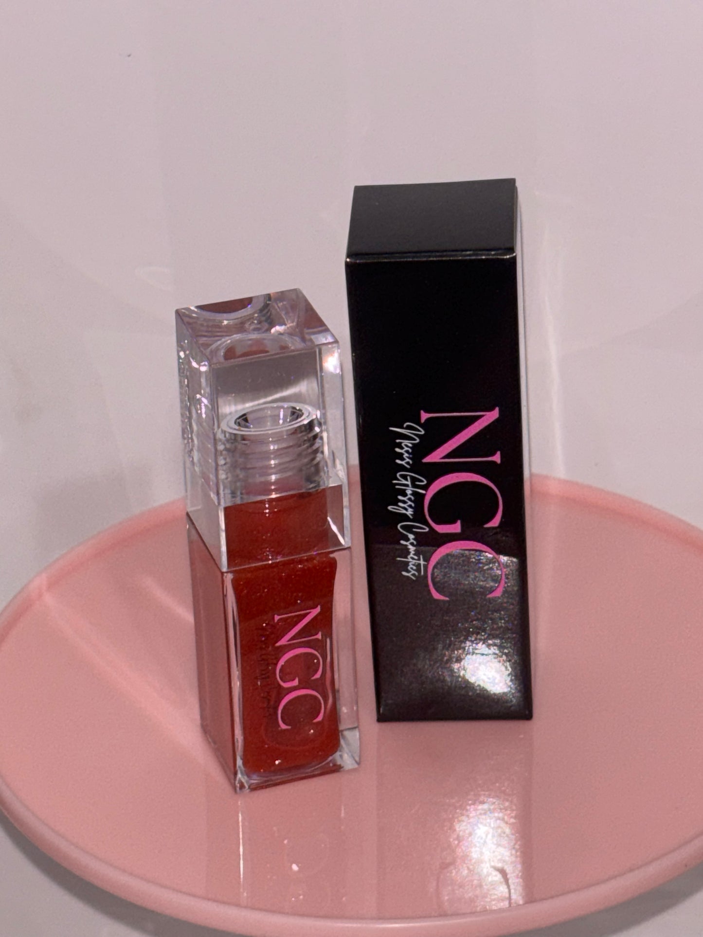 Lip oils