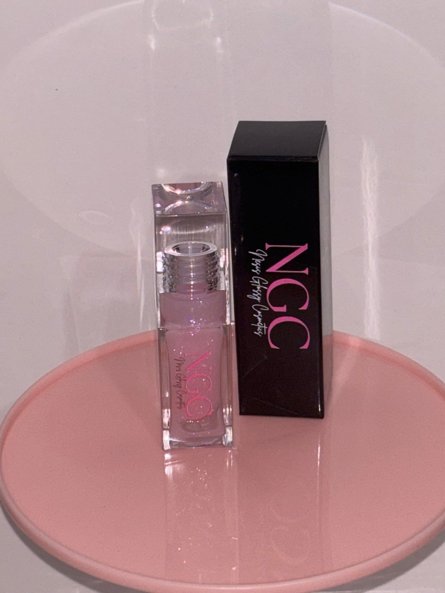 Lip oils